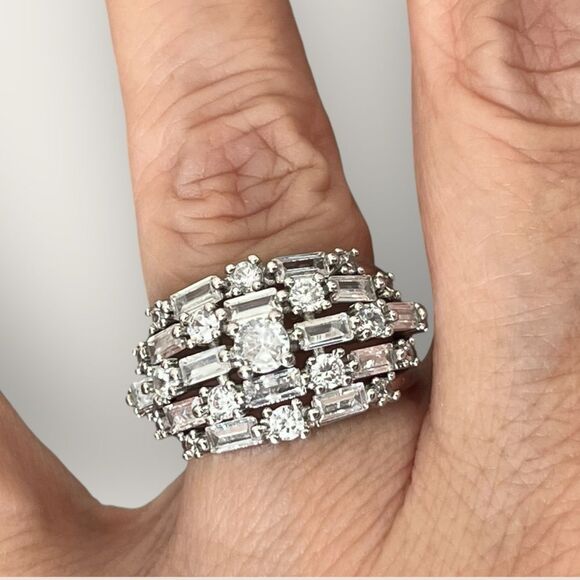Clear CZ silver statement ring size 6.5
